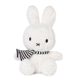 Miffy Winter Sitting