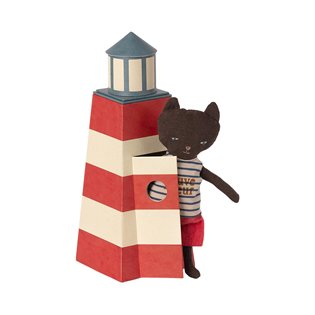 Sauveteur, Tower With Cat