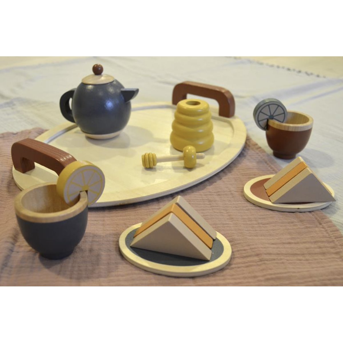 Wooden Steep & Serve Tea Set