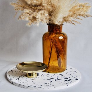 Mono Centrepiece Circle - 30cm